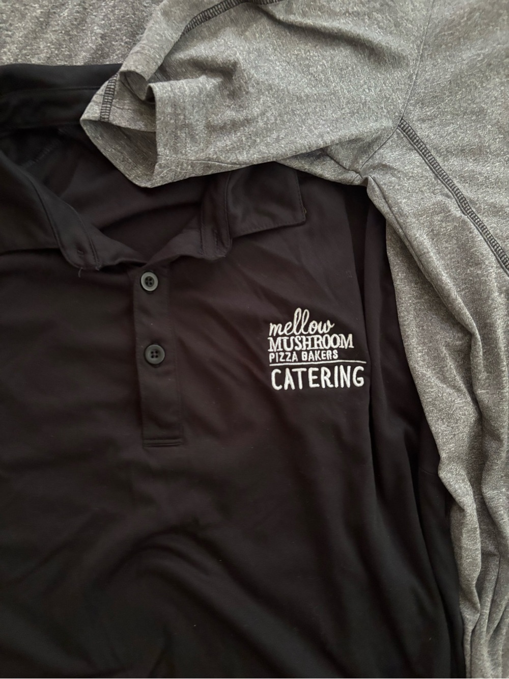 Mellow Mushroom Collared Shirt Lot - Picture 4 of 5